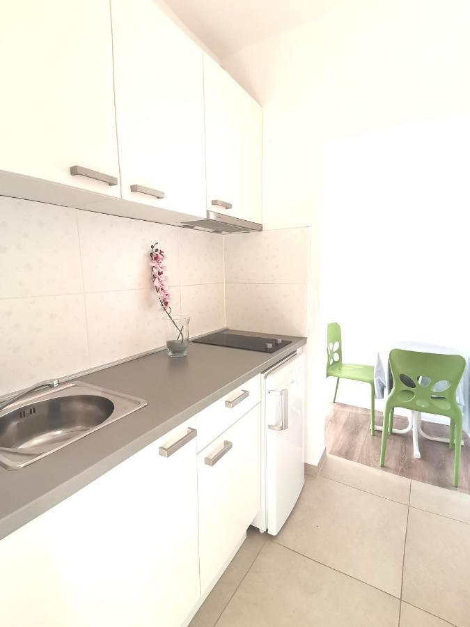 Top Studio 9 Makarska Rivijera Проманья Экстерьер фото